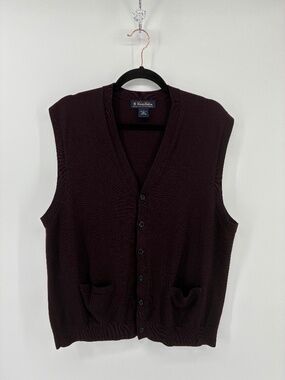 MASSIVE $10 SALE Brooks Brothers 100% Merino Wool Button Burgundy Sweater Vest